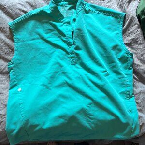 FIGS Rafaela Oversized Scrub Top Surgical Green - Medium